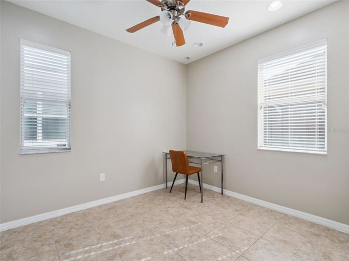 Image No.17-4 Bed House for sale