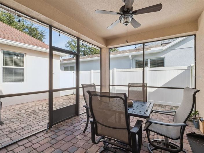 Image No.21-4 Bed House for sale