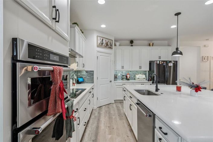 Image No.18-4 Bed House for sale