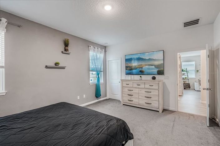 Image No.24-4 Bed House for sale