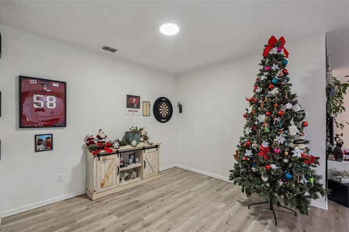 Image No.32-4 Bed House for sale