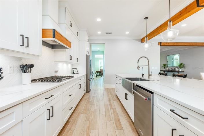 Image No.13-5 Bed House for sale