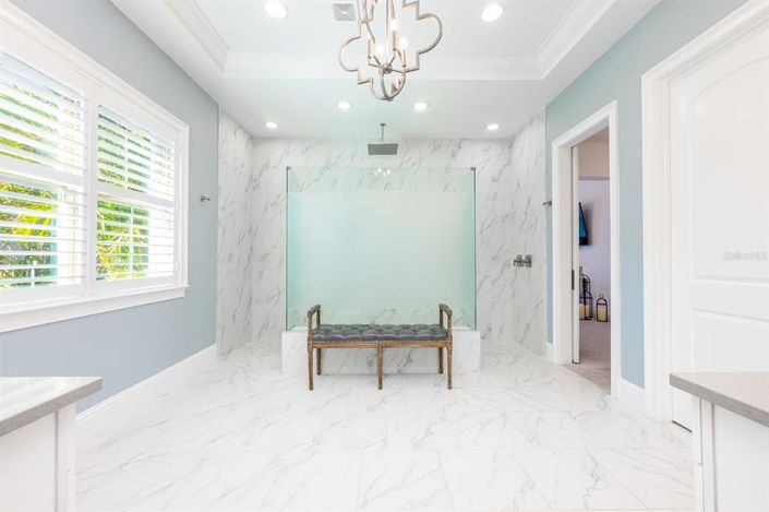 Image No.23-5 Bed House for sale