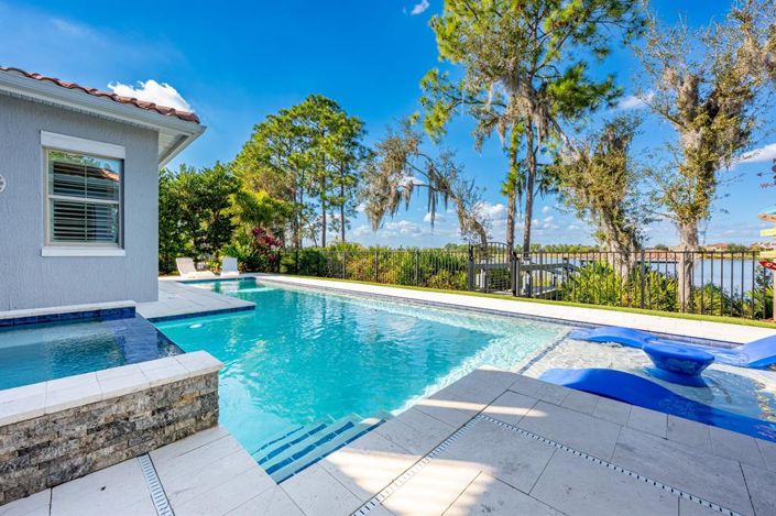 Image No.4-5 Bed House for sale