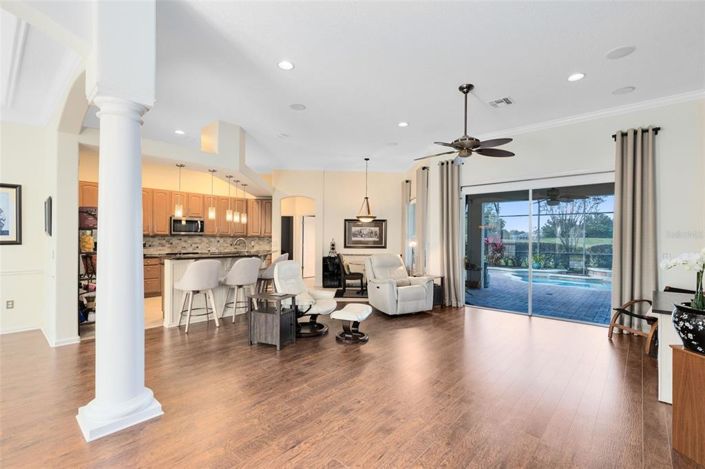 Image No.5-3 Bed House for sale