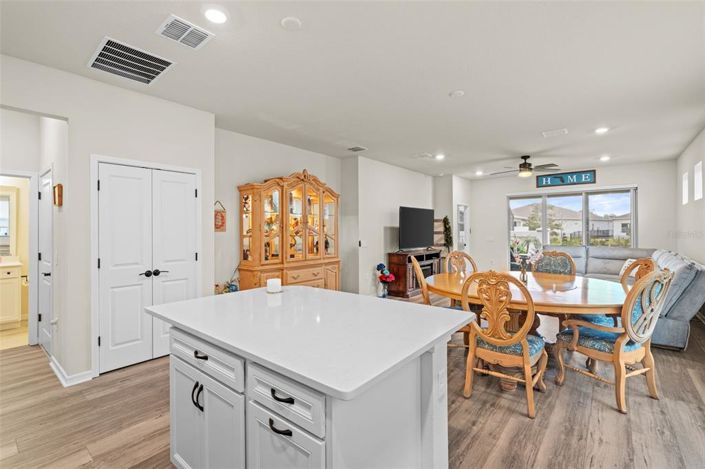 Image No.11-2 Bed Villa for sale