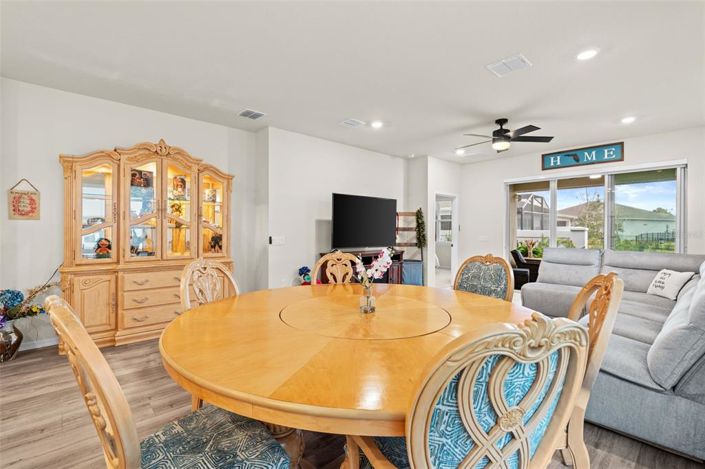 Image No.13-2 Bed Villa for sale