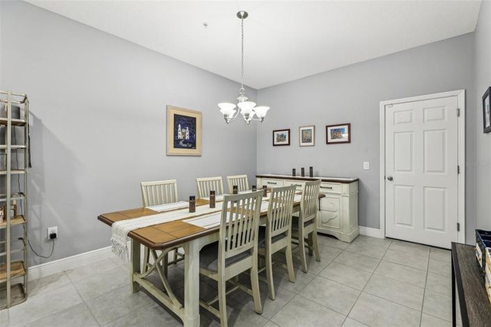 Image No.10-3 Bed Townhouse for sale