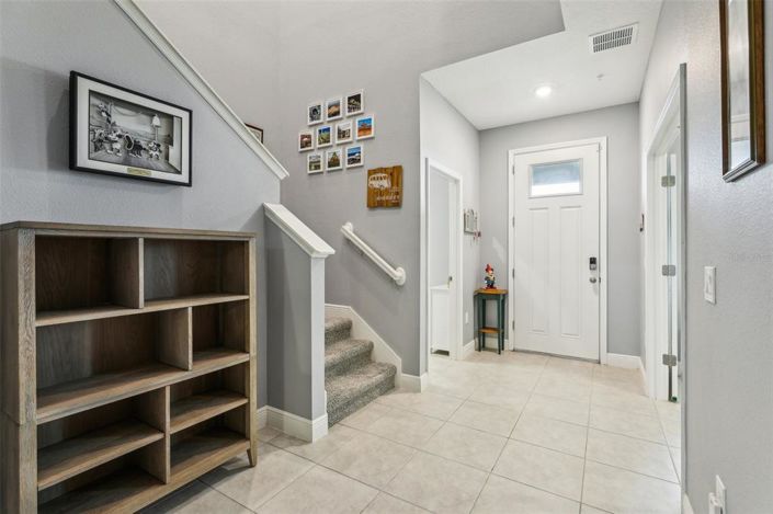 Image No.14-3 Bed Townhouse for sale