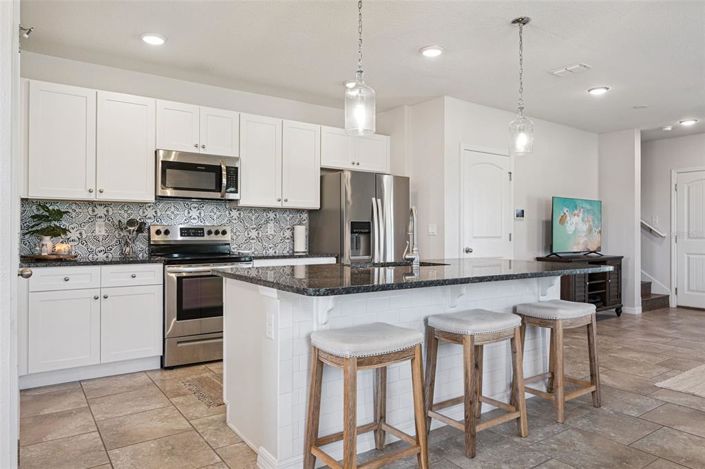 Image No.16-3 Bed Townhouse for sale