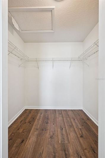 Image No.23-3 Bed Townhouse for sale