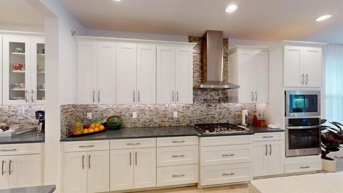 Image No.11-5 Bed House for sale