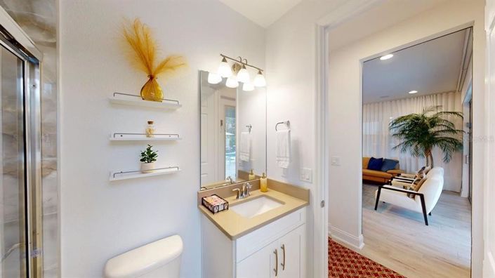 Image No.21-5 Bed House for sale