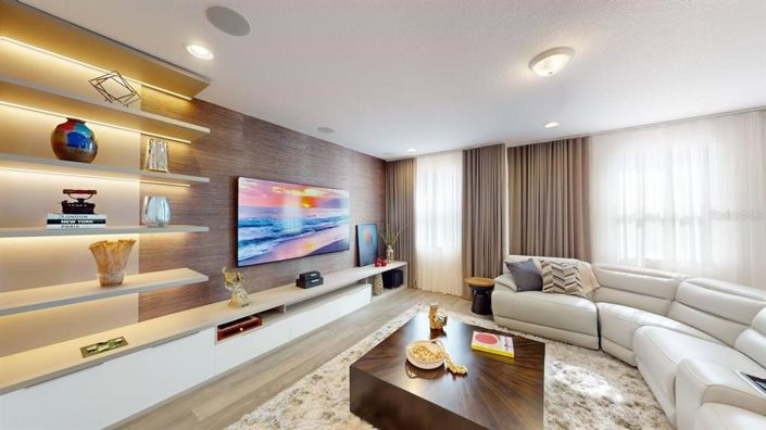 Image No.50-5 Bed House for sale