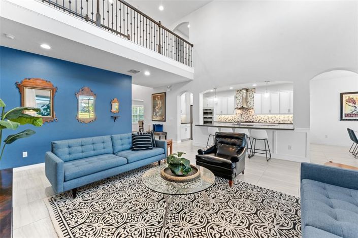 Image No.10-5 Bed House for sale