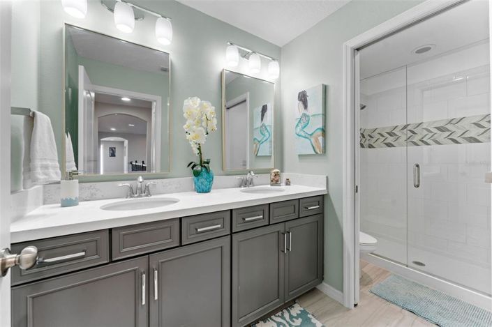 Image No.23-5 Bed House for sale