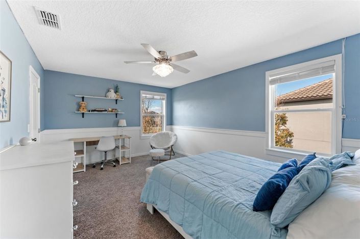 Image No.25-5 Bed House for sale