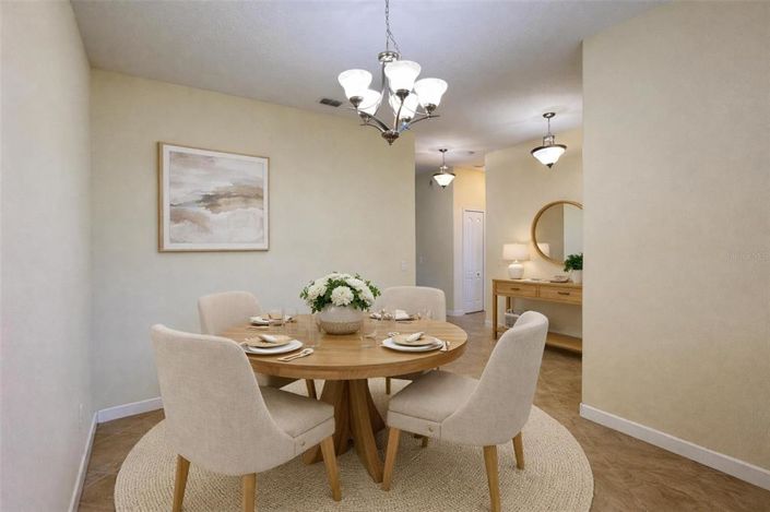 Image No.16-5 Bed House for sale