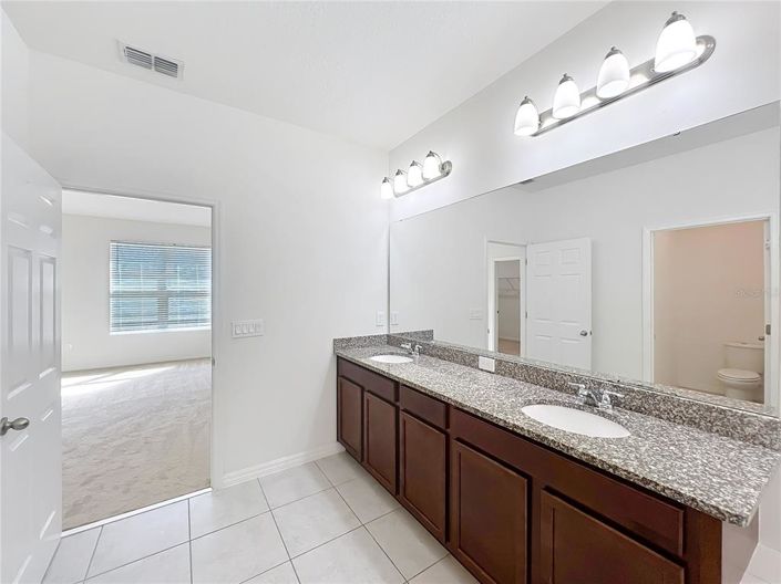 Image No.29-5 Bed House for sale