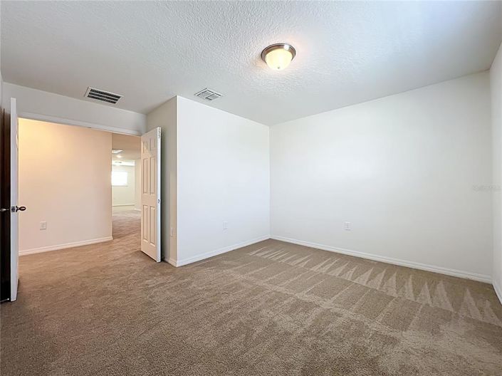 Image No.36-5 Bed House for sale