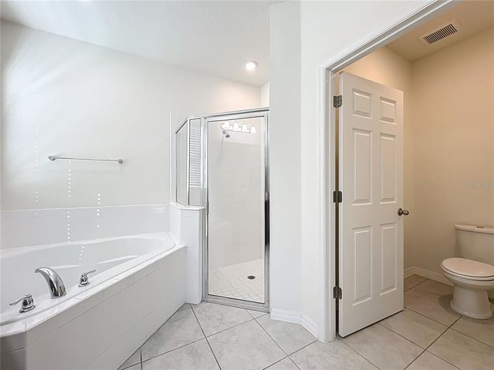 Image No.37-5 Bed House for sale