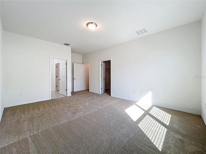 Image No.40-5 Bed House for sale