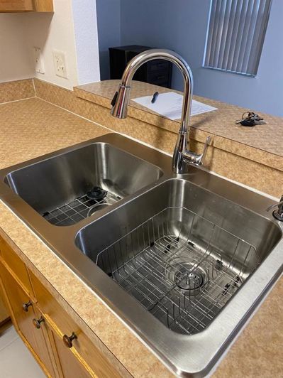 Image No.7-3 Bed Townhouse for sale