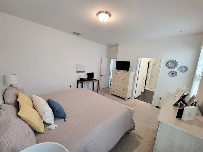 Image No.18-3 Bed House for sale