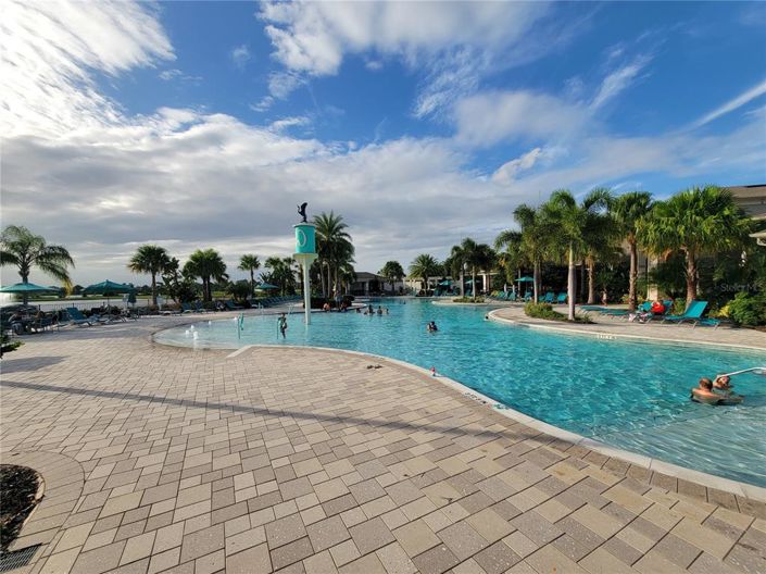 Image No.44-3 Bed House for sale