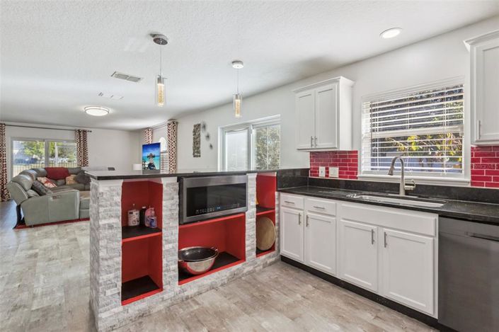 Image No.6-Maison de 5 chambres à vendre à Saint John