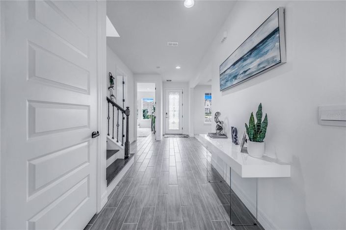 Image No.23-5 Bed House for sale