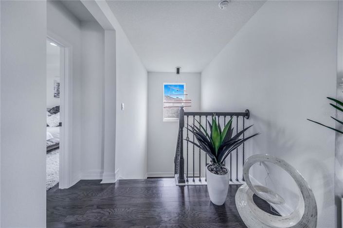 Image No.33-5 Bed House for sale