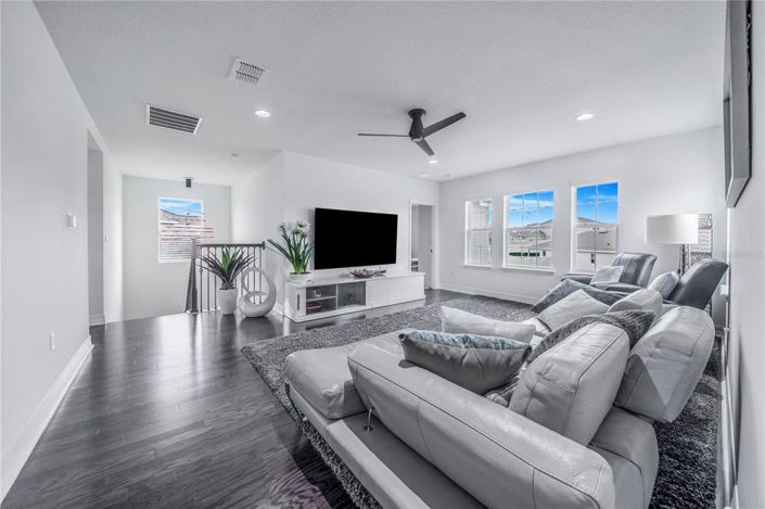 Image No.36-5 Bed House for sale