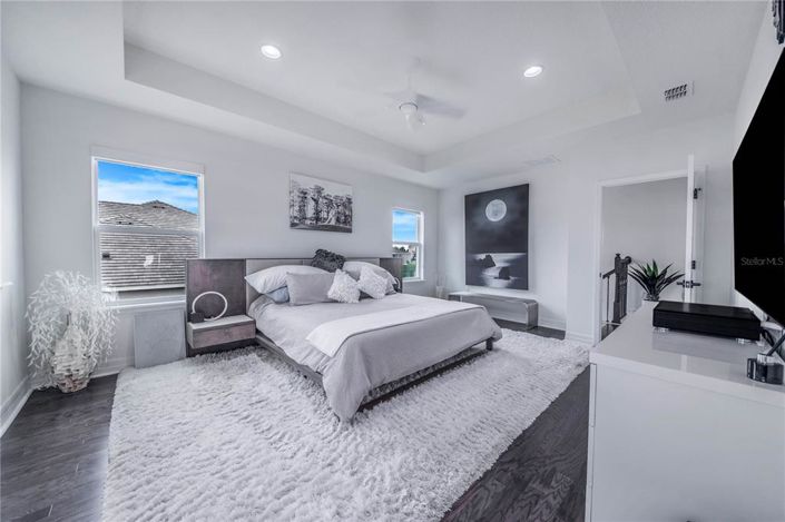 Image No.38-5 Bed House for sale