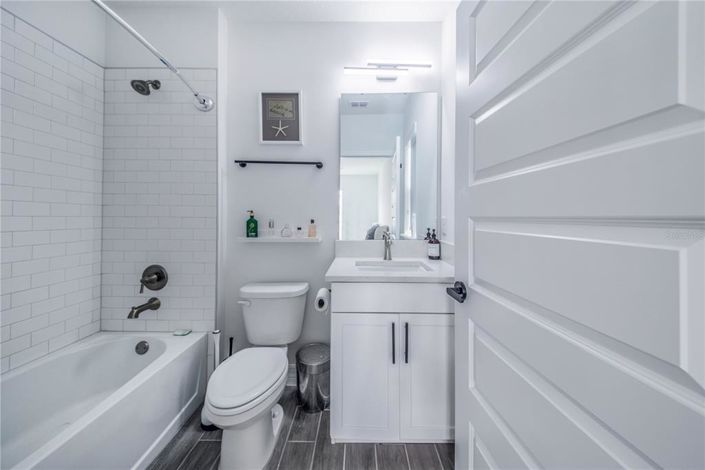 Image No.51-5 Bed House for sale