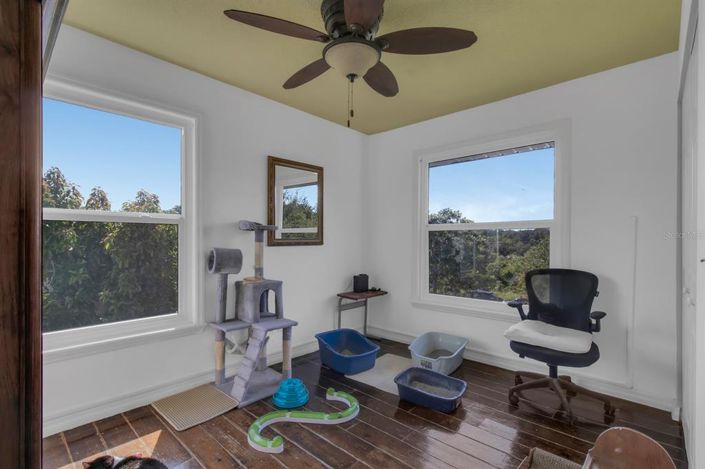 Image No.28-4 Bed House for sale