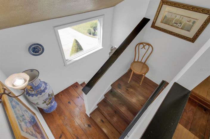 Image No.30-4 Bed House for sale