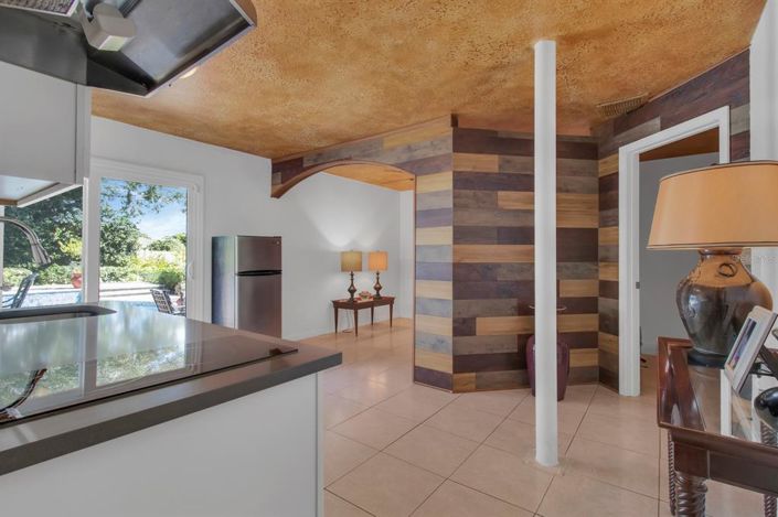 Image No.52-4 Bed House for sale