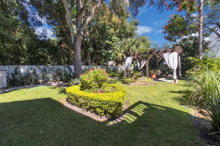 Image No.57-4 Bed House for sale