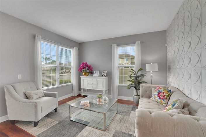 Image No.16-6 Bed House for sale