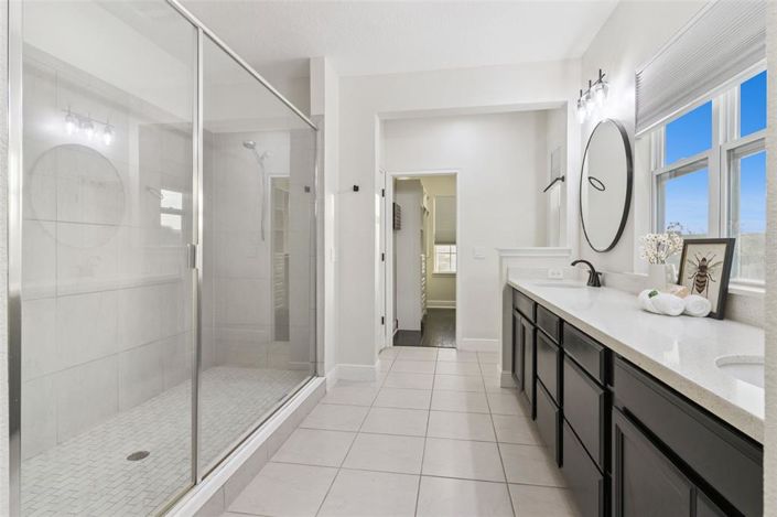 Image No.16-4 Bed House for sale