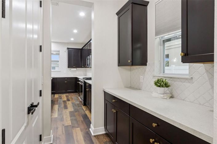 Image No.20-4 Bed House for sale