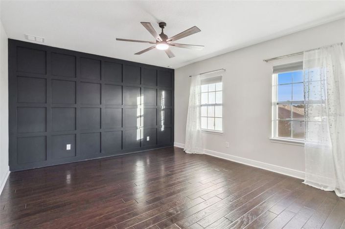 Image No.30-4 Bed House for sale