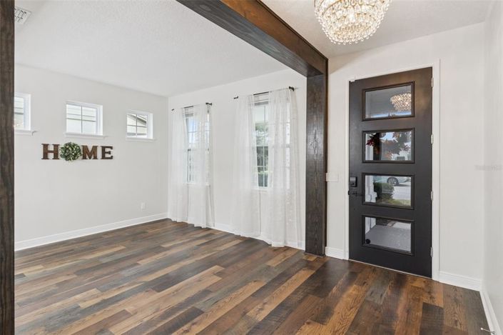 Image No.4-4 Bed House for sale