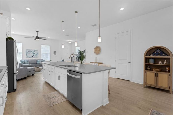 Image No.13-3 Bed House for sale