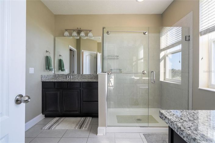 Image No.37-Maison de ville de 3 chambres à vendre à Saint John