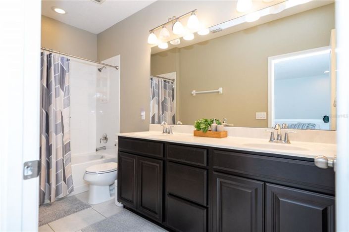 Image No.49-Maison de ville de 3 chambres à vendre à Saint John