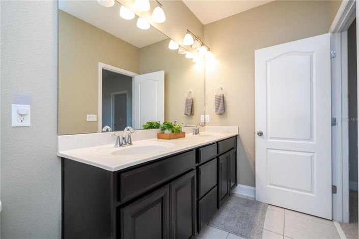 Image No.50-Maison de ville de 3 chambres à vendre à Saint John