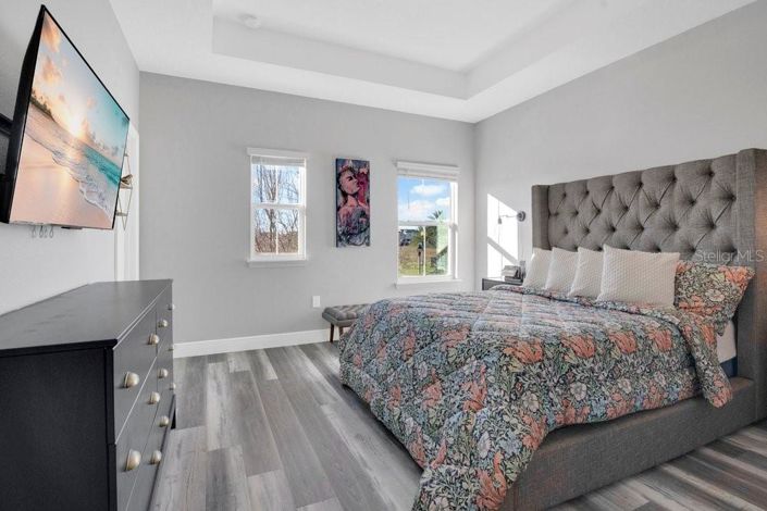 Image No.12-4 Bed Townhouse for sale