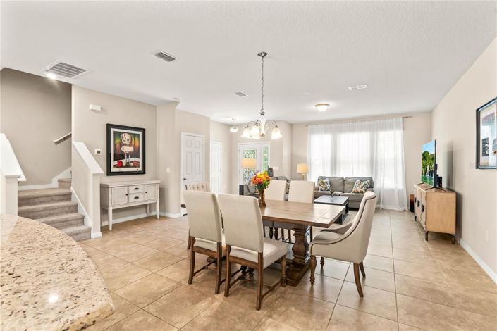 Image No.25-3 Bed Townhouse for sale